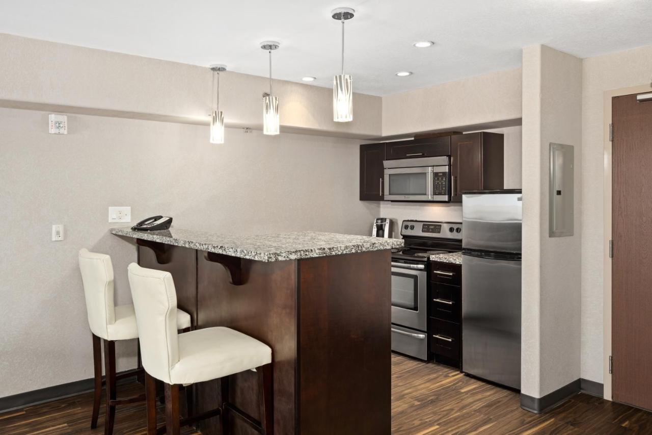 Home Inn & Suites - Swift Current Luaran gambar