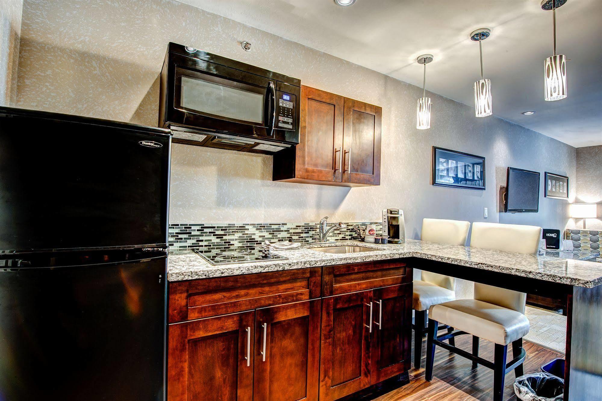 Home Inn & Suites - Swift Current Luaran gambar